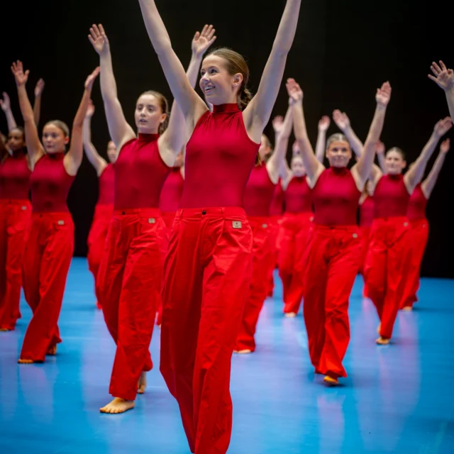 Go start på gymnastiksæsonen, da Lægården lavede deres opvisning foran et stort publikum i Gråkjær Arena i lørdags😍
Foto: @mikaelnizzen