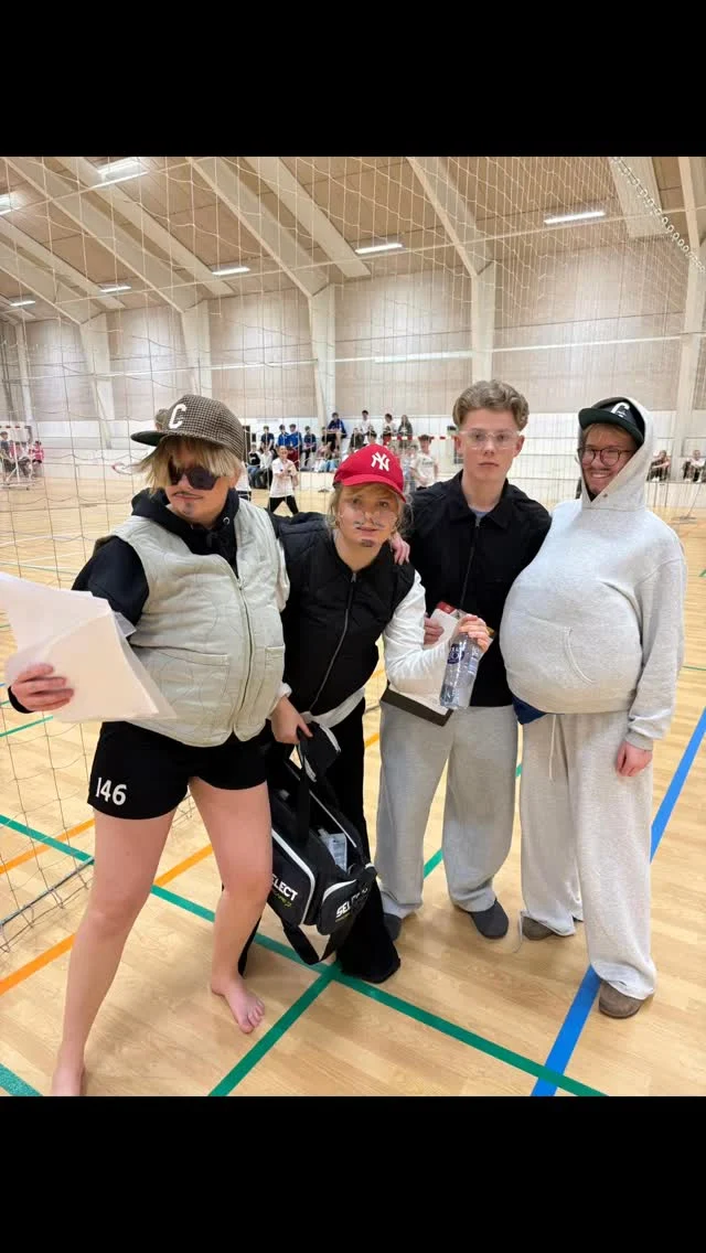 Der var godt gang i hallen lørdag aften til fodboldturnering - både blandt spillere, trænere og tilskuere⚽️😅🤘 #laegaarden #lægården2526 #fodbold