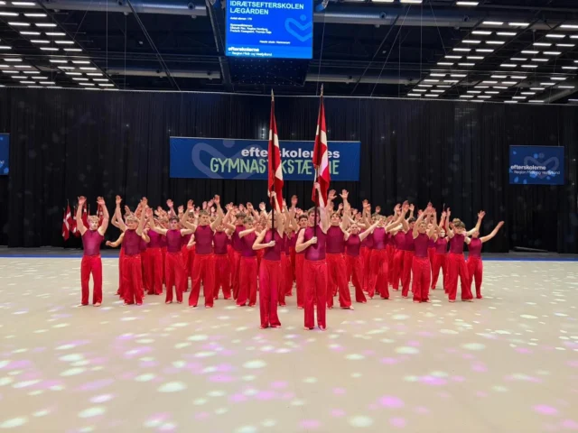Wauw for en opvisning til Efterskolernes gymnastikstævne i dag!🥳🤩. Var de ikke bare gode😃? #laegaarden #efterskolernesgymnastikstævne