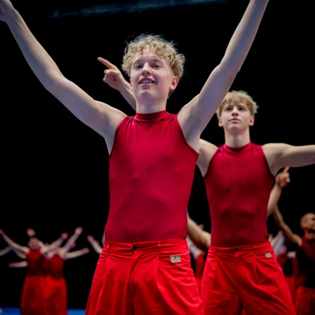 Kom og se denne skønne flok i @jyske.bank.boxen på torsdag den 9. april kl 16.12! Det bliver en kæmpefest tør vi godt love med mange tusinde tilskuere på lægterne🤩🥳🤸♂️🤸♀️