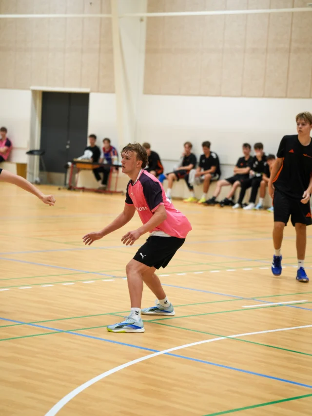 Dagen i dag har stået i håndboldens tegn🤾🤾‍♀️. Turneringerne starter snart, så der er blevet spillet træningskampe mod @heefterskole, @lomborg.efterskole og @bgiakademiet . Tak for besøget😊 #laegaarden #efterskolehåndbold #lægården2627